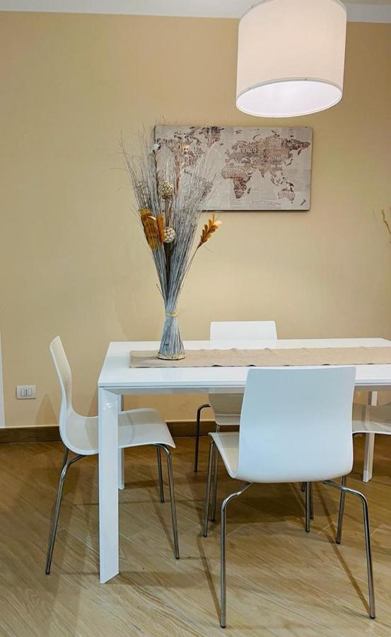 Comecasa Modern Apartment In Historical Centre Асті Екстер'єр фото
