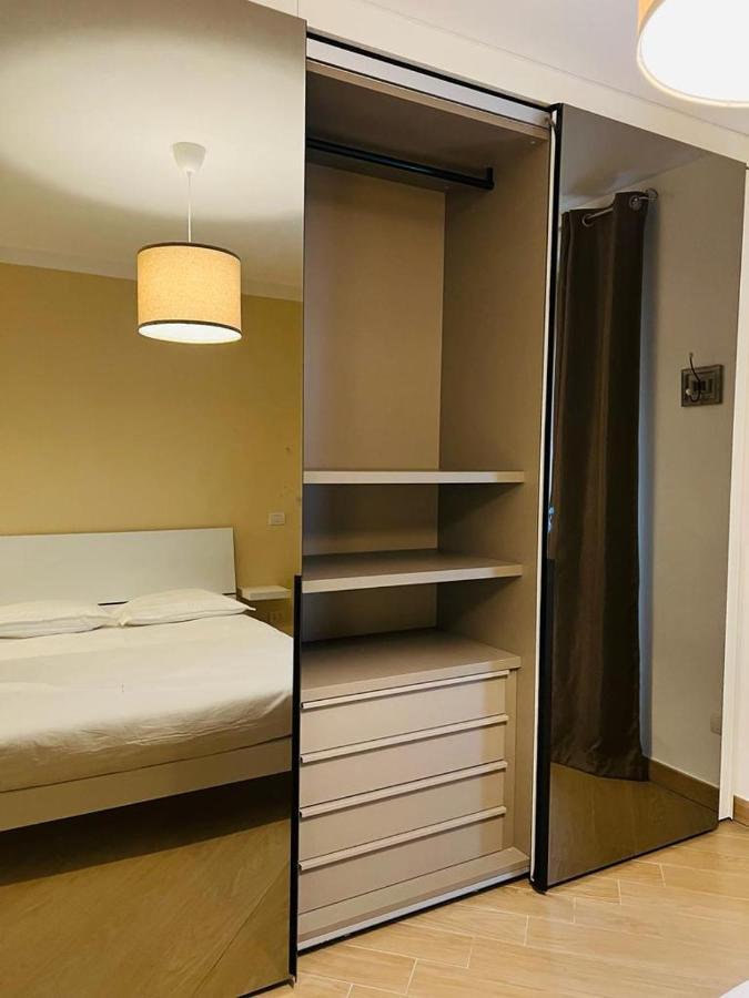 Comecasa Modern Apartment In Historical Centre Асті Екстер'єр фото