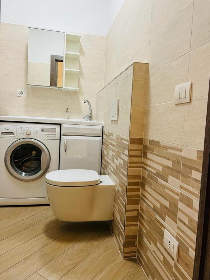 Comecasa Modern Apartment In Historical Centre Асті Екстер'єр фото