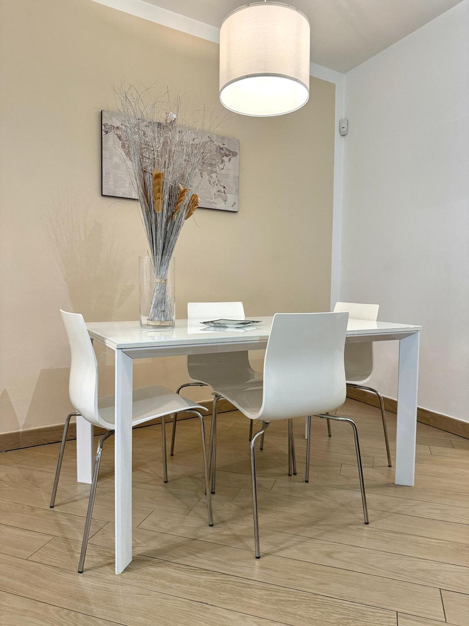 Comecasa Modern Apartment In Historical Centre Асті Екстер'єр фото
